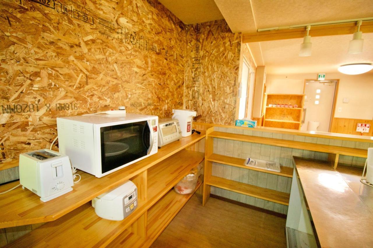 Clione Campground Hostel Sari Kültér fotó