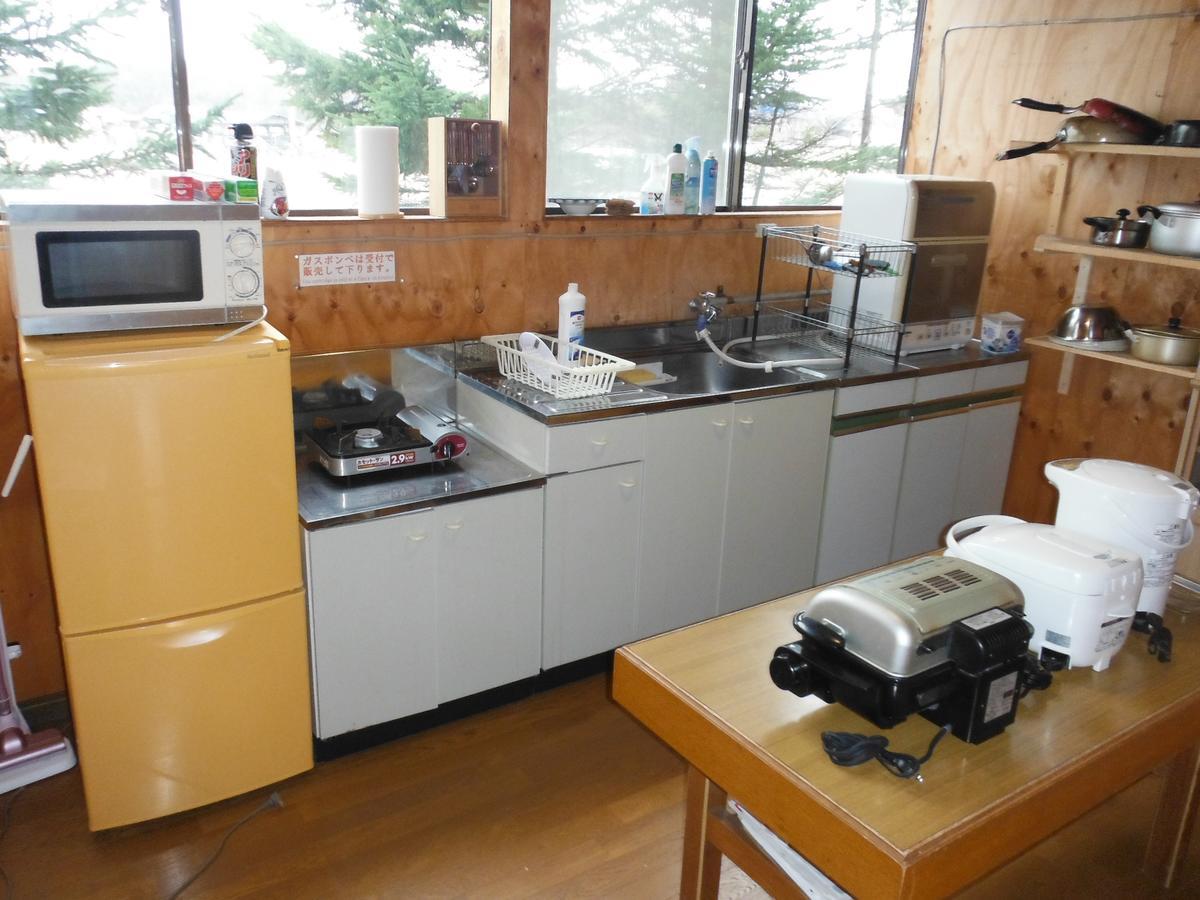 Clione Campground Hostel Sari Kültér fotó