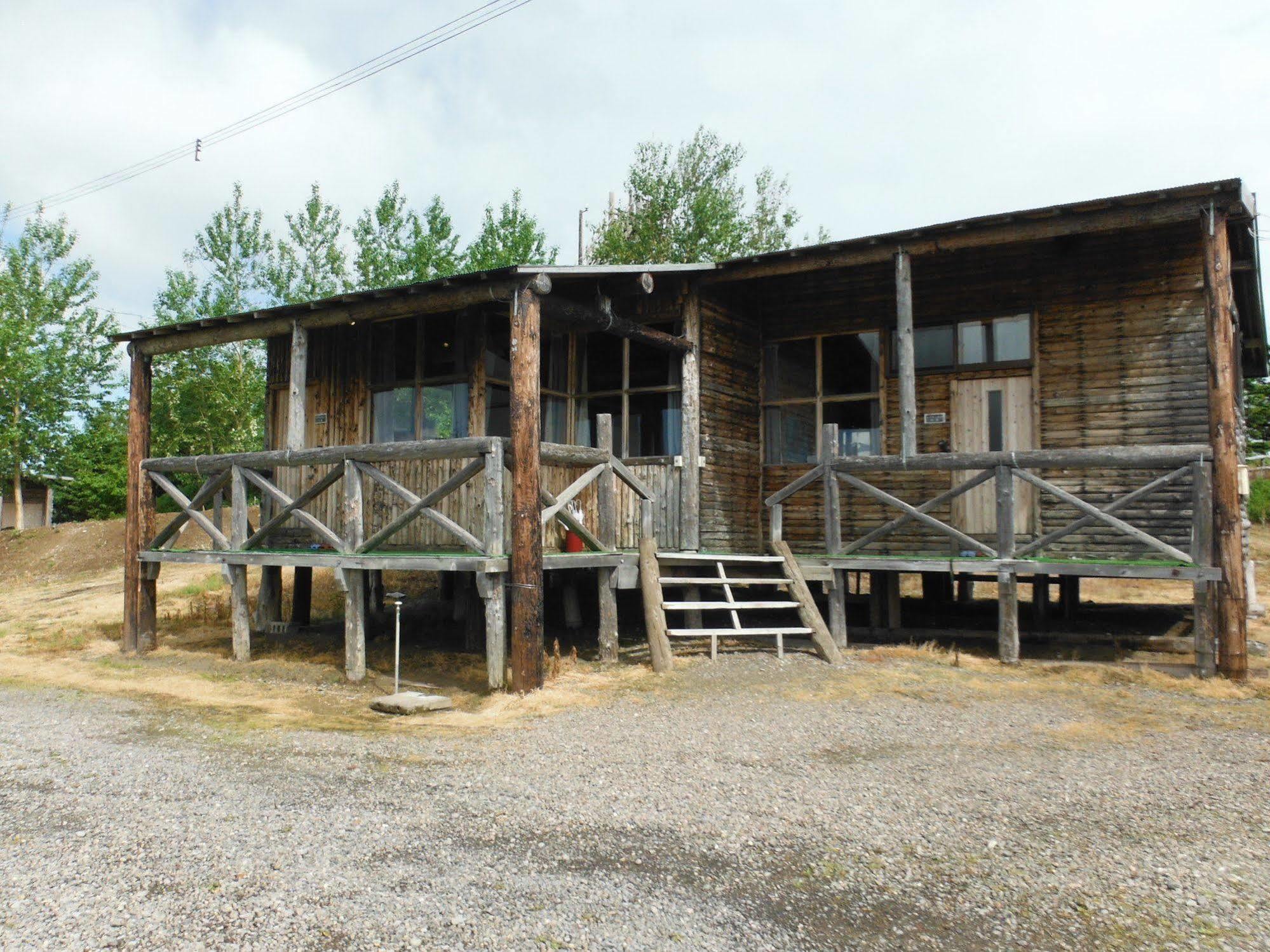 Clione Campground Hostel Sari Kültér fotó