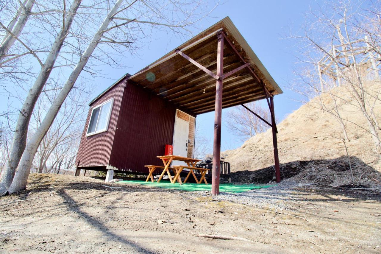 Clione Campground Hostel Sari Kültér fotó
