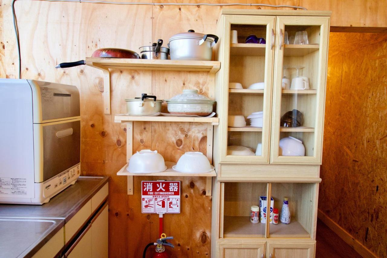 Clione Campground Hostel Sari Kültér fotó